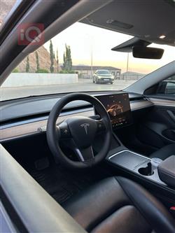 تێسلا مۆدێل 3